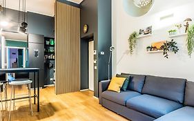 Goldoni House - Duomo 2 K M - Porta Venezia - Linate