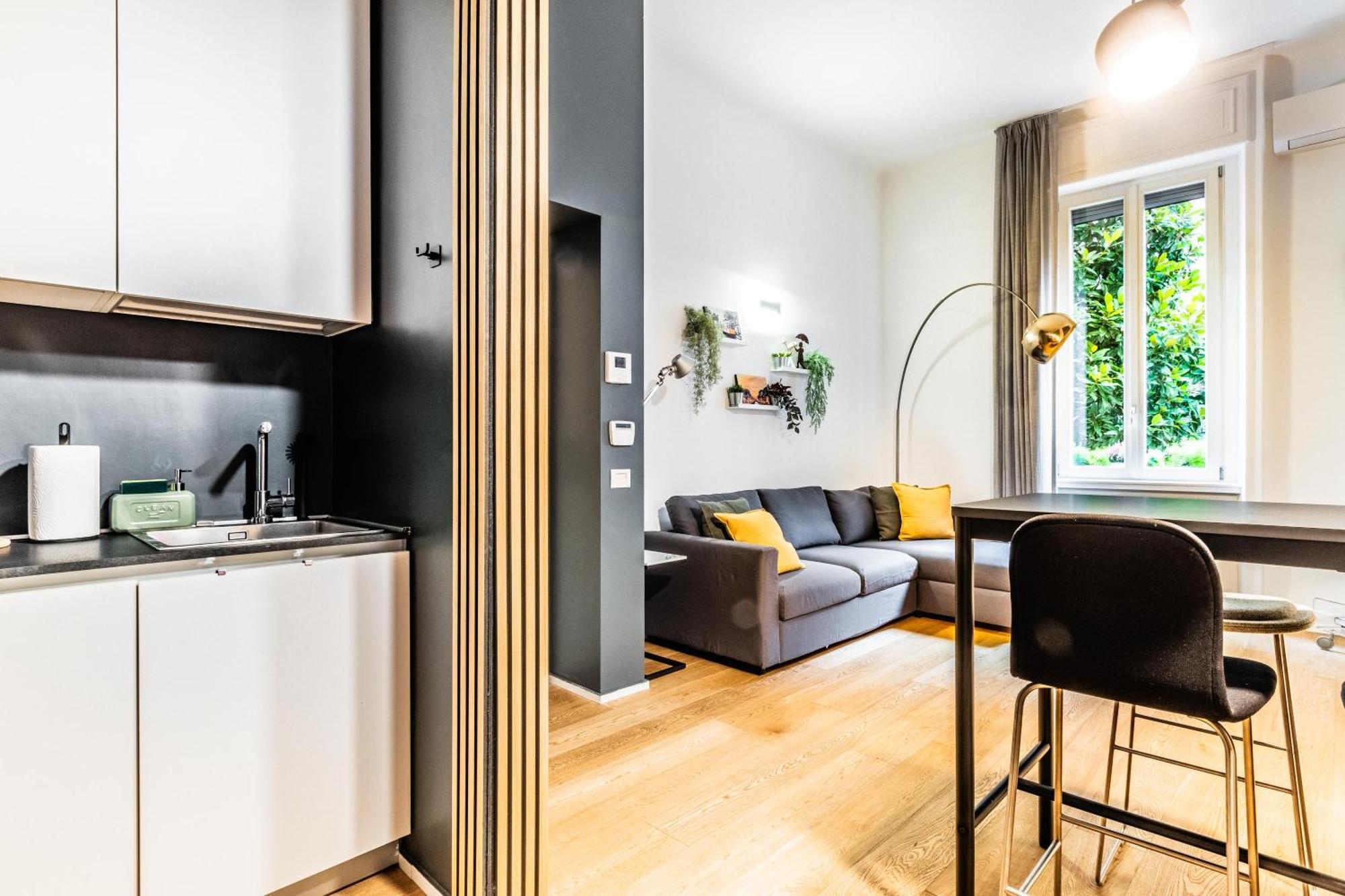Appartamento Goldoni House - Duomo 2 K M - Porta Venezia - Linate Milano Esterno foto